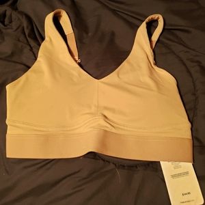 Brand new Fabletics sports bra bralette